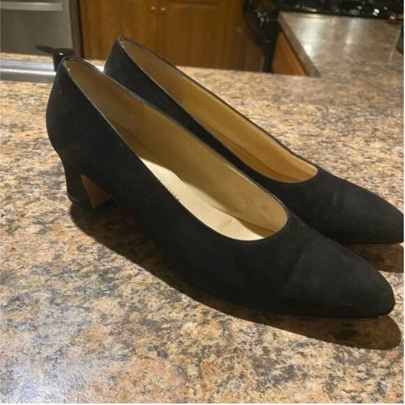 Salvatore Ferragamo Heels - Picture 1 of 5